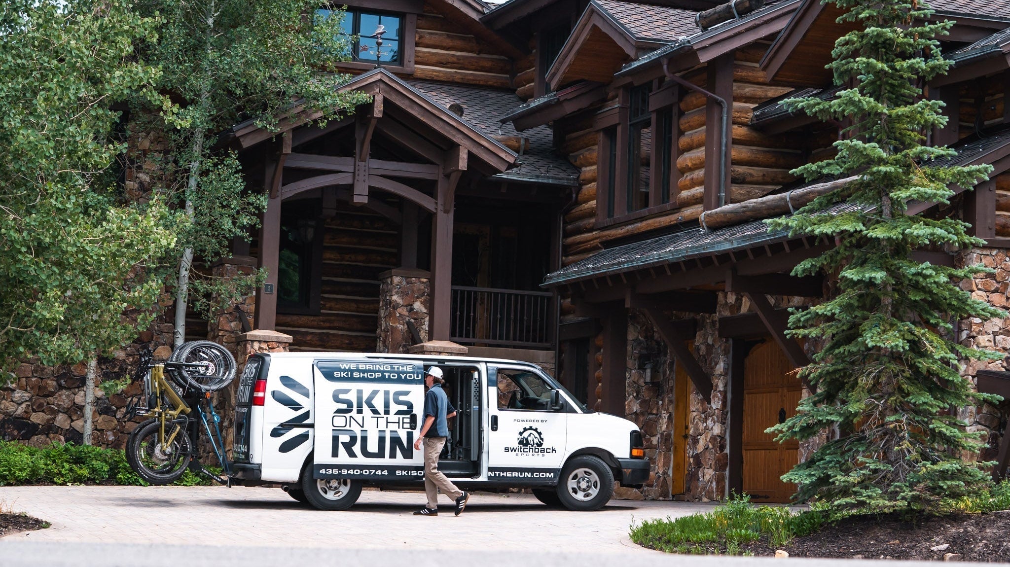 Skis on the Run does bike rental delivery