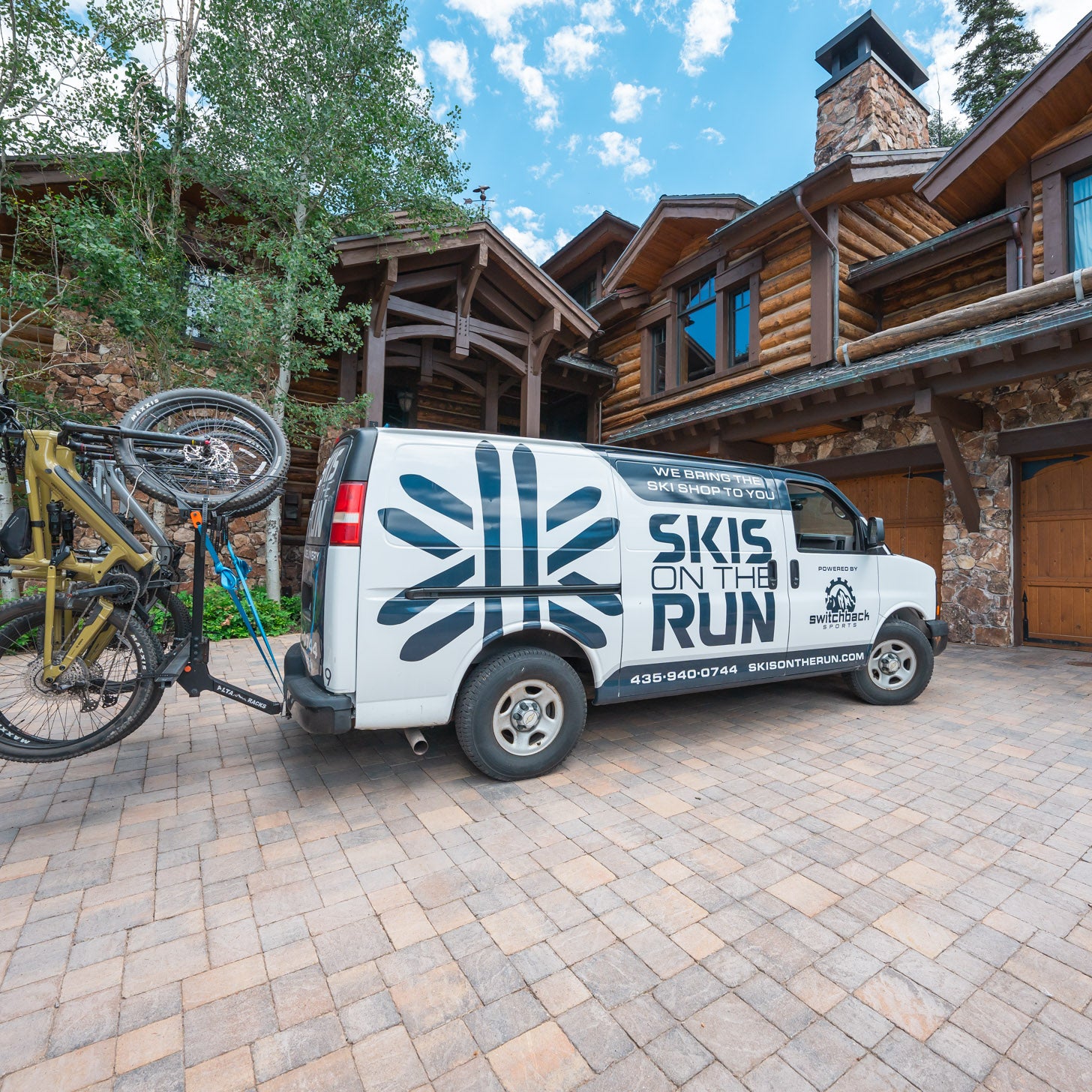 Bike Rental Delivery in Park City with Skis on the Run