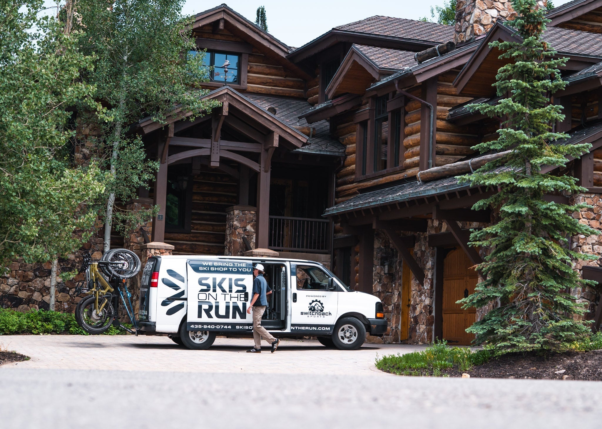 Skis on the Run does bike rental delivery